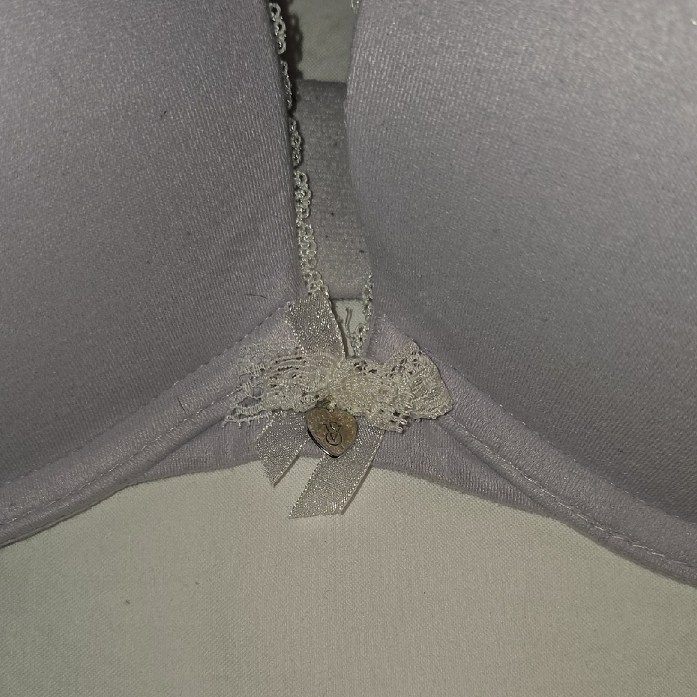 Victoria's Secret Lavander Push Up Bra SIZE 34D - Picture 3 of 8
